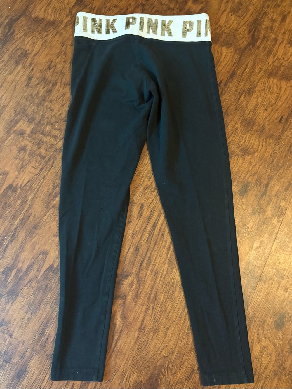 PINK Victoria's Secret Black Leggings with White Waistband and Gold Logo - Picture 4 of 5